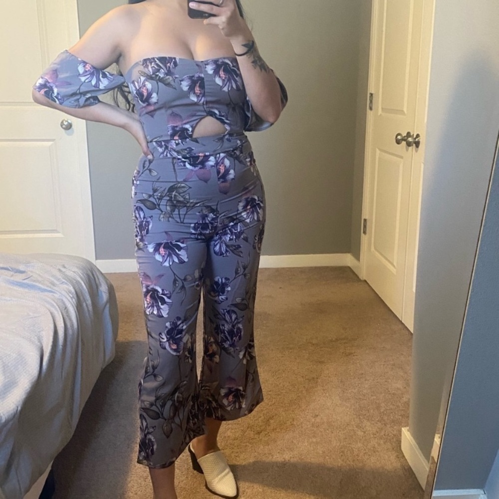 Honey Punch Floral Off The Shoulder Cropped Jumpsuit Size S